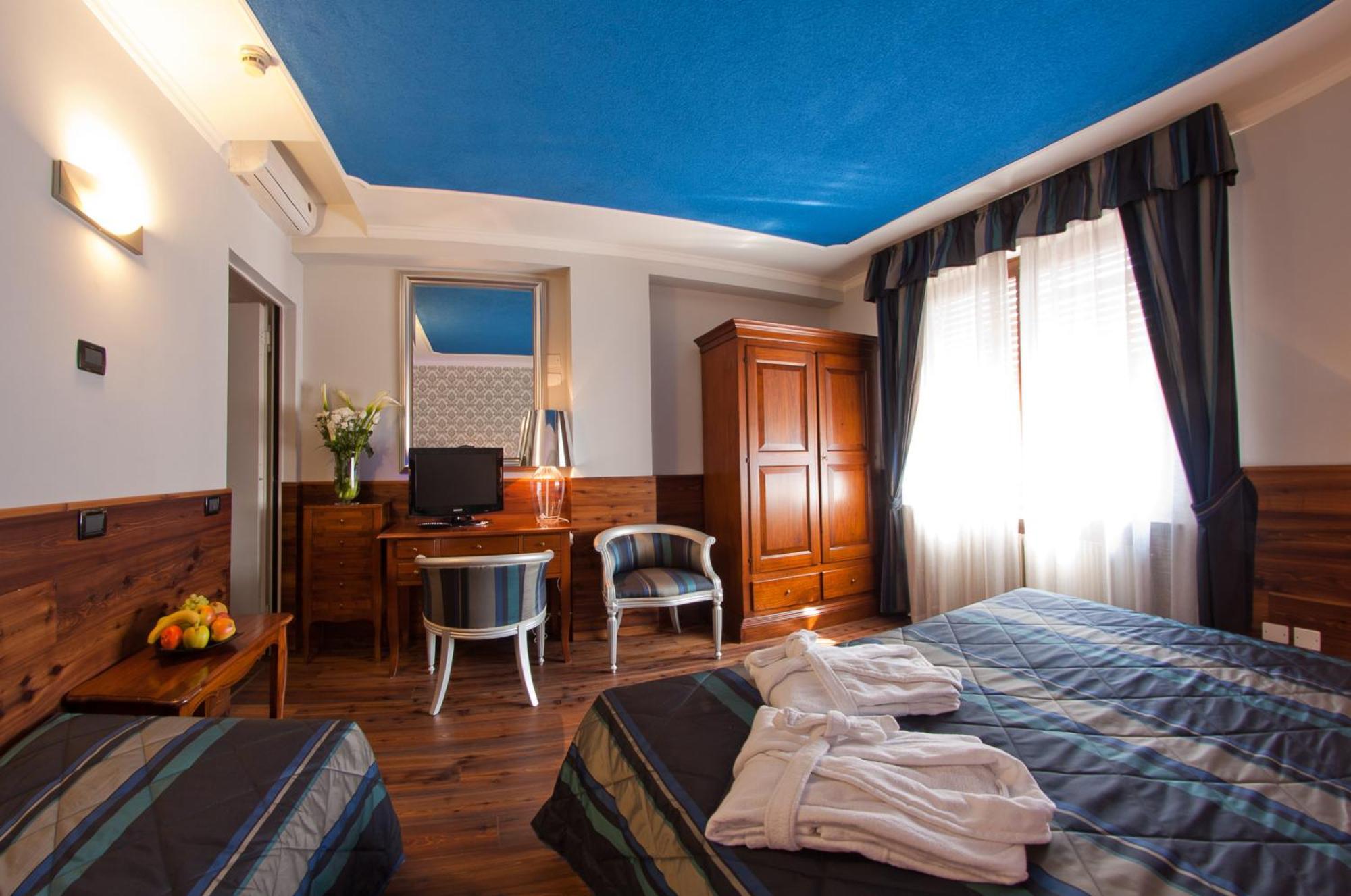 Hotel Cles Szoba fotó