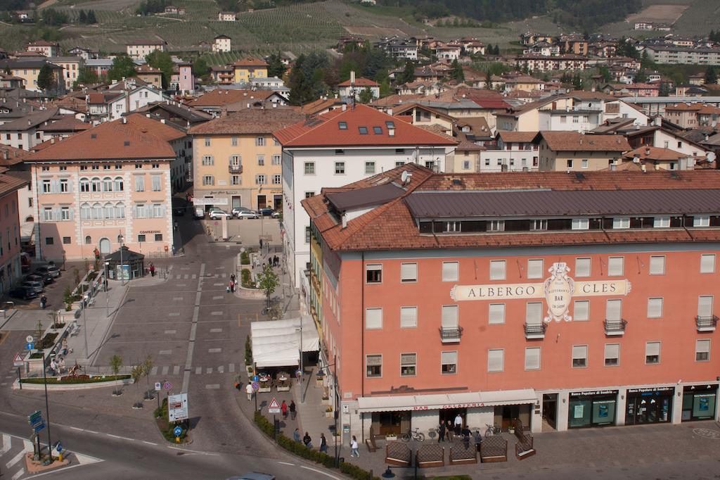 Hotel Cles Kültér fotó